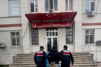 12 buçuk yıl cezası bulunan Afgan hükümlü, yurt dışına kaçamadan yakalandı