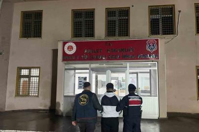 14 yıl kesinleşmiş hapis cezası bulunan aranan şahıs yakalandı