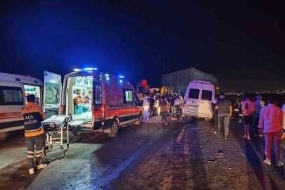 15 kişinin yaralandığı kazada yaralanan genç kız verdiği yaşam mücadelesini kaybetti