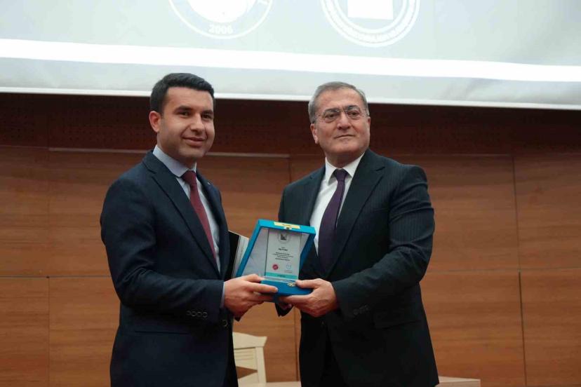151 tez yazısının yarıştığı "6. Muhammed İhsan Oğuz Araştırma Ödülleri" sahiplerini buldu