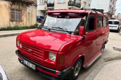 1979 model aracını ‘Çiçek Abbas’ minibüsüne benzetti