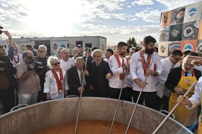 3. Kayseri Gastronomi Günleri’nde 1 ton ‘pastırmalı kuru fasulye’