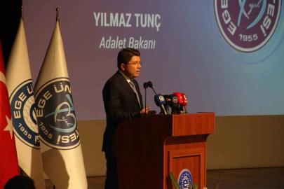 Adalet Bakanı Yılmaz Tunç: "Yeni anayasaya ihtiyaç var"