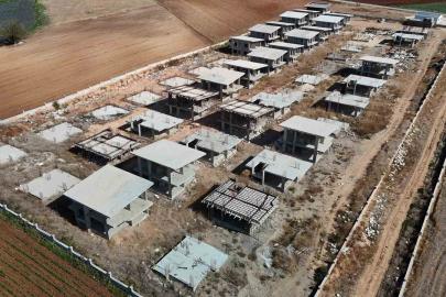 Adana’da ev hayali kuran vatandaşlar mağdur oldu