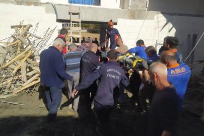 Adıyaman’da cami kubbesi çöktü: 5 yaralı