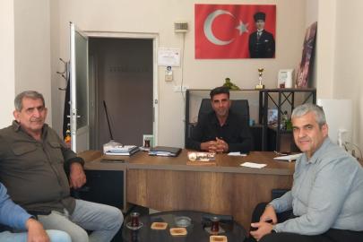 Akdeniz’de Muhtarlık İşleri Müdürlüğü, mahallelerin sorunlarını sahada dinliyor