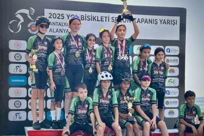 Akhisarlı pedallar Alanya’da zirveye tırmandı