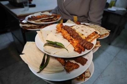 Alanya’da bin 600 TL, Elazığ’da 500 TL: Müşteri fiyatlara inanamadı