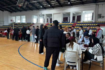 Alaplı MYO’da kan bağışı kampanyası büyük İlgi gördü