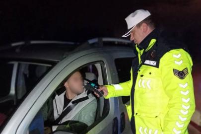 Alkollü sürücüye 27 bin lira ceza kesildi