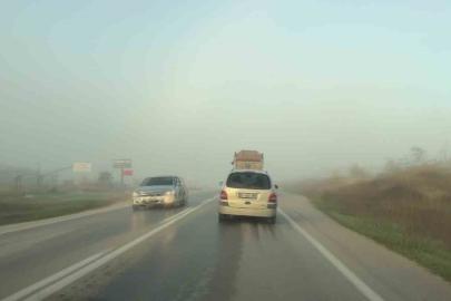 Amasya-Çorum karayolunda yoğun sis etkili oldu