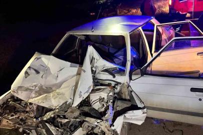 Ankara’da otomobil traktöre çarptı: 1 ölü, 1 yaralı