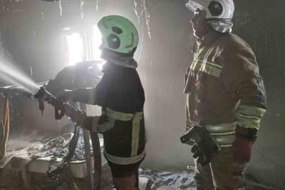 Antakya’da konteyner yatakhane yandı