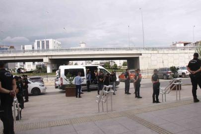 Antalya’da iki kişinin öldüğü silahlı kavgaya ilişkin 6 tutuklama