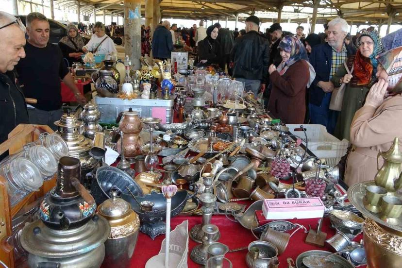 Antikacılar Derneği Başkanı Adem Akgün: "Antikacılık Kütahya’da bir kültür haline geldi"