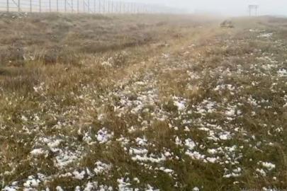 Ardahan’ın yüksek kesimlerinde kar yağışı etkili oldu