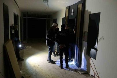 Asansör montajı sırasında 3 metreden düşen işçi ağır yaralandı