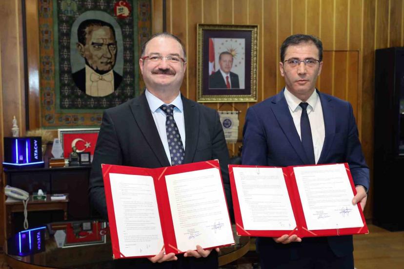 Atatürk Üniversitesi İle KUDAKA  arasında "Siber Güvenlik Eğitimi İş Birliği Protokolü" imzalandı