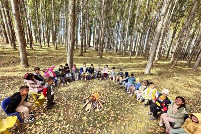 Aydıntepe’de anaokulu öğrencilerine sonbahar mevsimi doğada anlatıldı