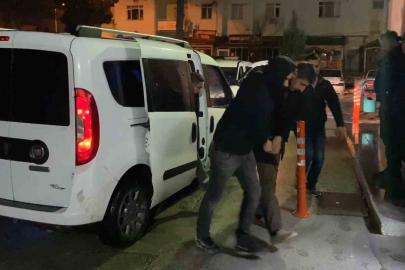 Babasını öldürüp kaçtı, polisin operasyonuyla yakalandı