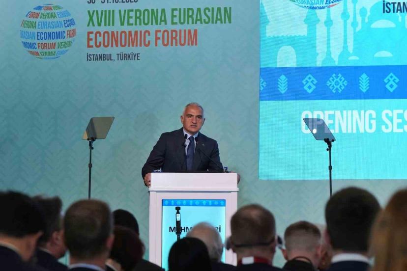 Bakan Ersoy: "Turizmde başarının sırrı güvenli, sürdürülebilir turizm ve etkili tanıtım"