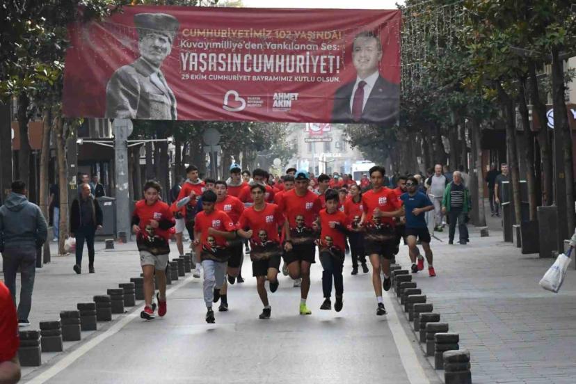 Balıkesir’de Cumhuriyet Bayramı etkinlikleri gerçekleştirildi