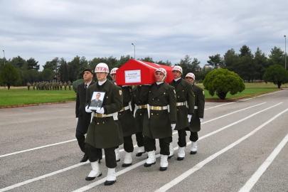 Balıkesir’deki silahlı saldırıda yaşamını yitiren uzman çavuş için askeri tören düzenlendi