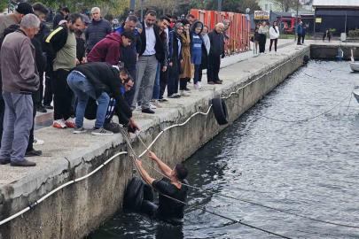 Bandırma’da iddiayı kaybeden genç kış günü denize atladı