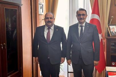 Başkan Hamamcı, Milletvekili Dönmez’i ziyaret etti