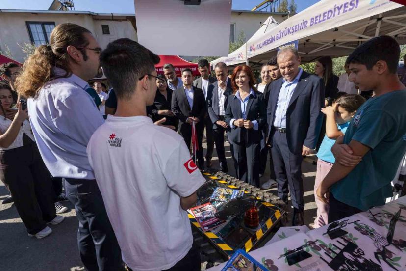 Başkan Seçer: "İyi ki cumhuriyet var"