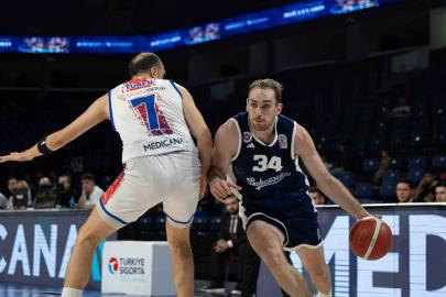 Basketbol Süper Ligi: Büyükçekmece Basket: 81 - Bahçeşehir Koleji: 96