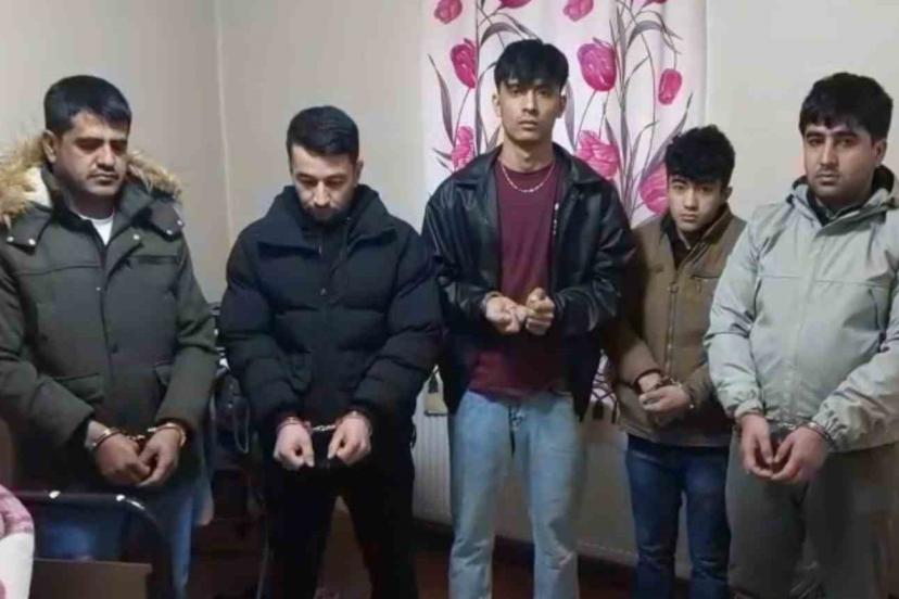 Bayburt’ta 5 düzensiz göçmen yakalandı