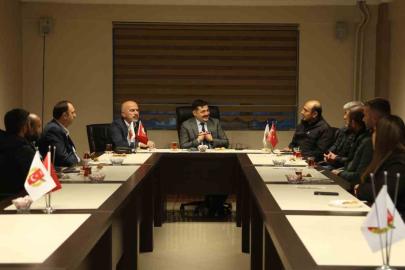 Bayburt’ta basın sektöründe karşılaşılan sorunlar ele alındı