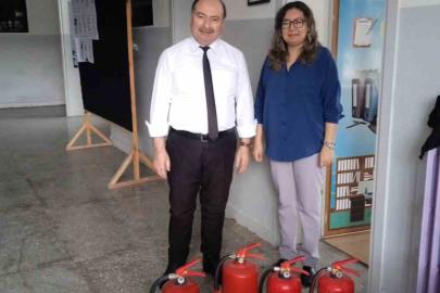 Bayırköy’de yangın tüpleri yenilendi