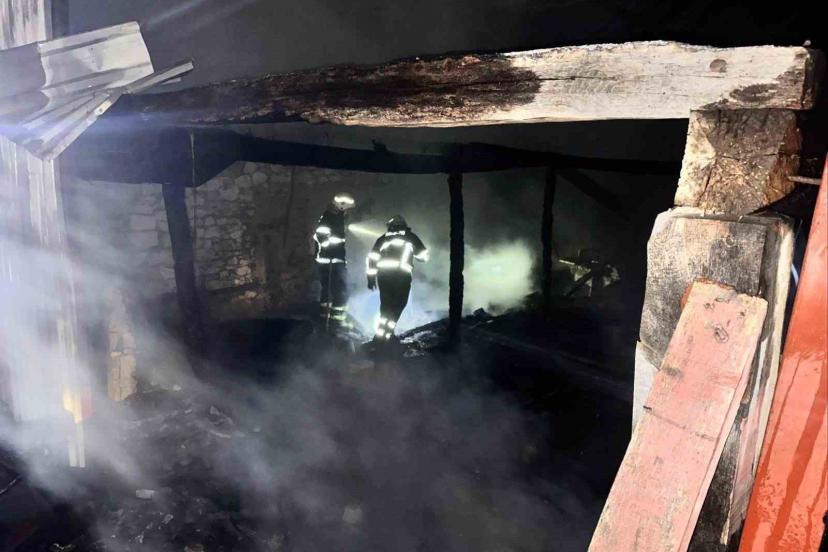 Bilecik’te marangoz atölyesinde yangın çıktı