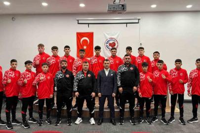 Bilecik’ten Avrupa boks arenasına tarihi görev