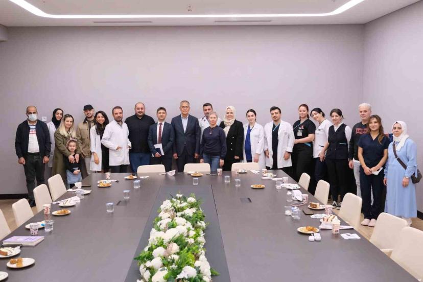 Biruni Üniversitesi Tıp Fakültesi Hastanesi’nde 100’üncü kemik iliği nakli gerçekleştirildi