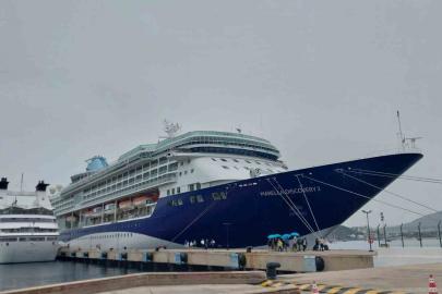 Bodrum’a 2 gemi ile 2 bin 64 yolcu geldi