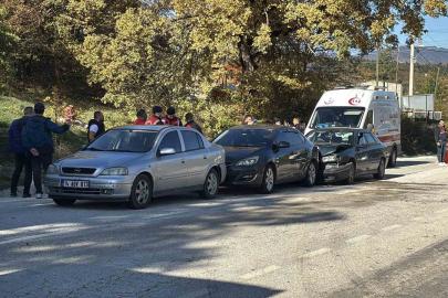 Bolu-Abant yolunda zincirleme kaza: 3 yaralı