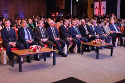 BŞEÜ, Eskişehir’de girişimcilik zirvesine katıldı