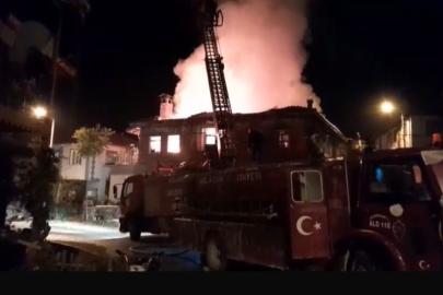 Burdur’da 2 katlı evde yangın