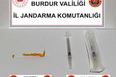 Burdur’da uyuşturucu denetimi: 5 gözaltı