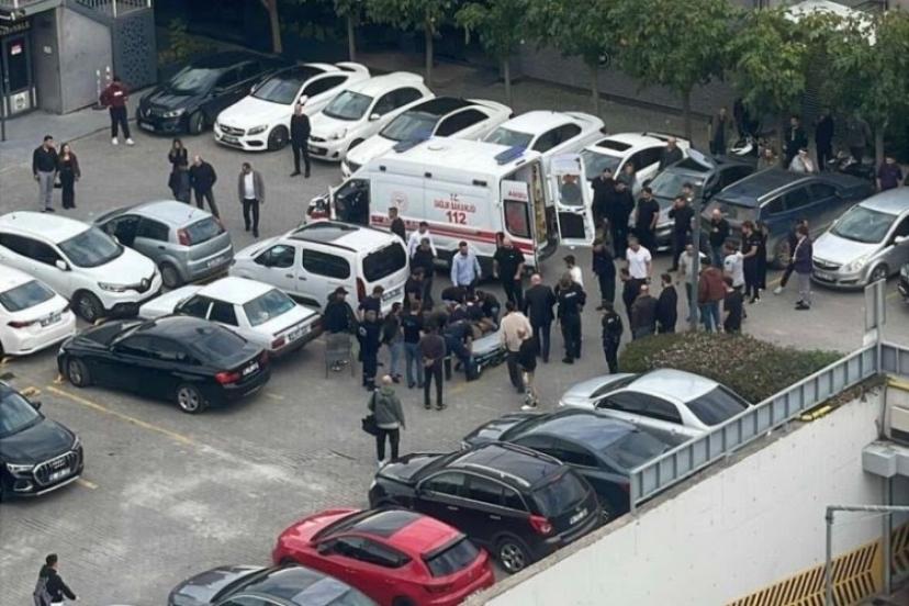 Bursa'daki ünlü AVM'de silah sesleri!