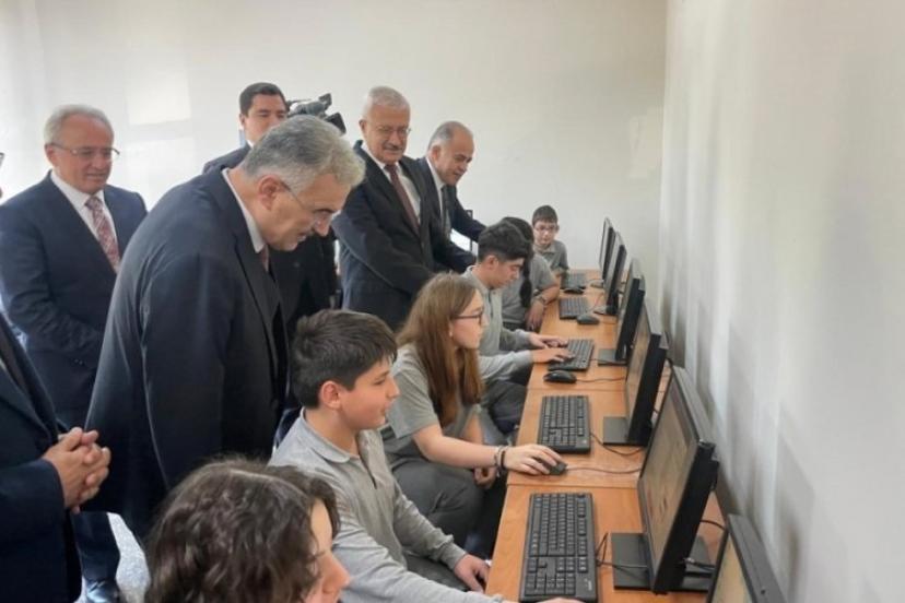 Bursa'nın dağ ilçelerindeki okullara büyük sevinç