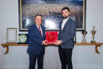 Bursaspor’a verilen cezaya tepkiler dinmiyor