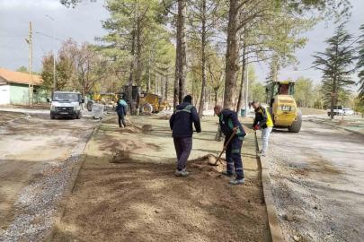 Büyükşehirin Sarımsaklı Barajı Mesire Alanı’nda yenileme çalışmaları tüm hızıyla sürüyor