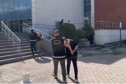 Çaldıkları motosiklete sahte plaka takan hırsızlık şüphelisi 2 şahıs yakalandı