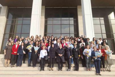 Çanakkale’de "Gönül Elçileri ile Koruyucu Aile Farkındalık Toplantısı" düzenlendi