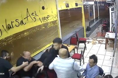 Çay ocağında otururken silahlı saldırıya uğradı: O anlar kamerada