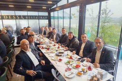 Çaycuma’da Muhtarlar Günü kutlanarak kahvaltıda bir araya geldiler